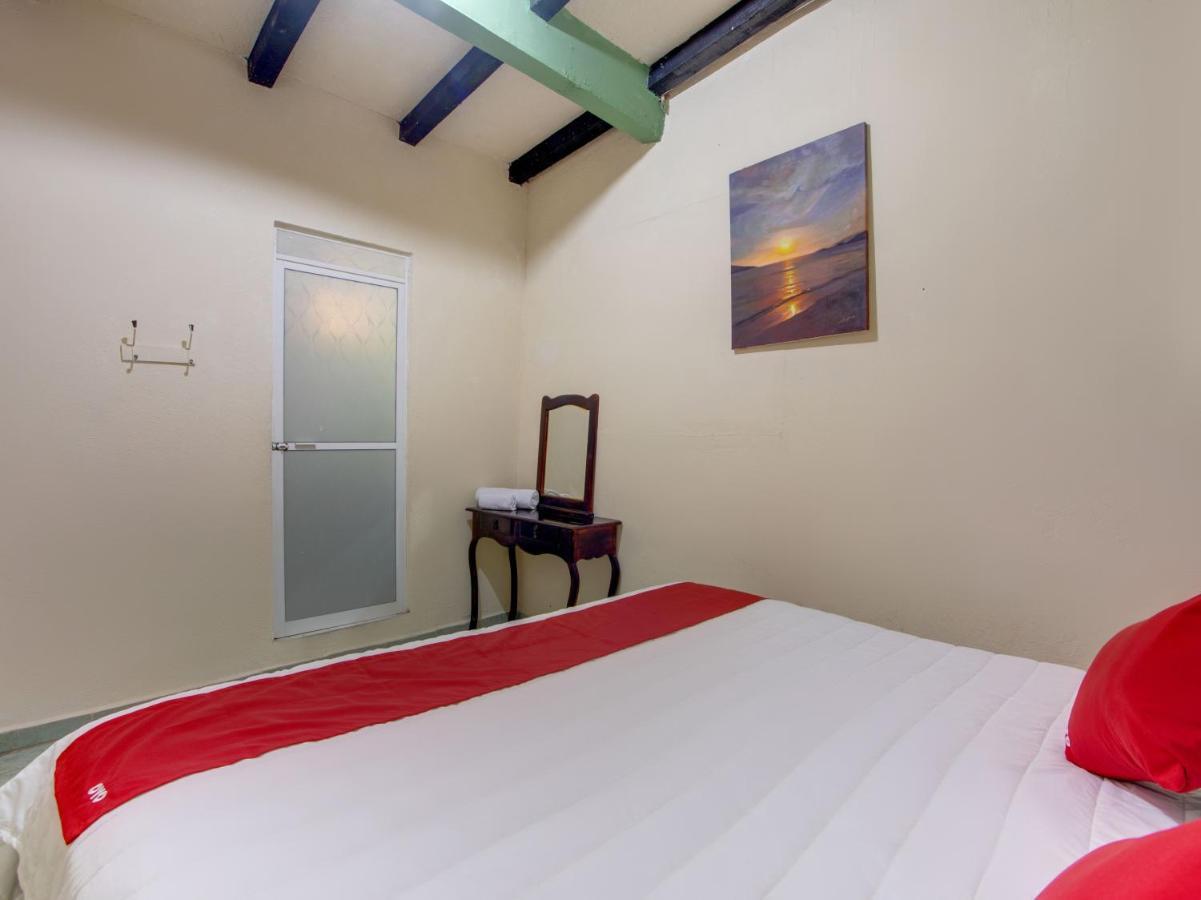 זיהואטנחו Oyo Hotel Casa Ada מראה חיצוני תמונה